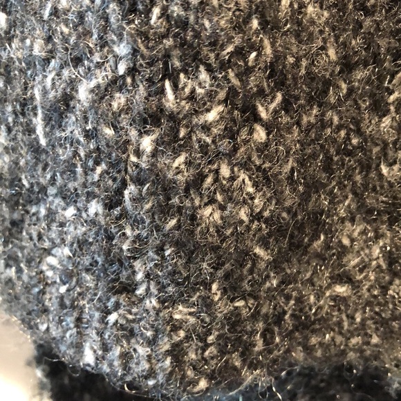 Brandy Melville heathered charcoal hooded cardigan pockets no buttons L/XL - Picture 5 of 7